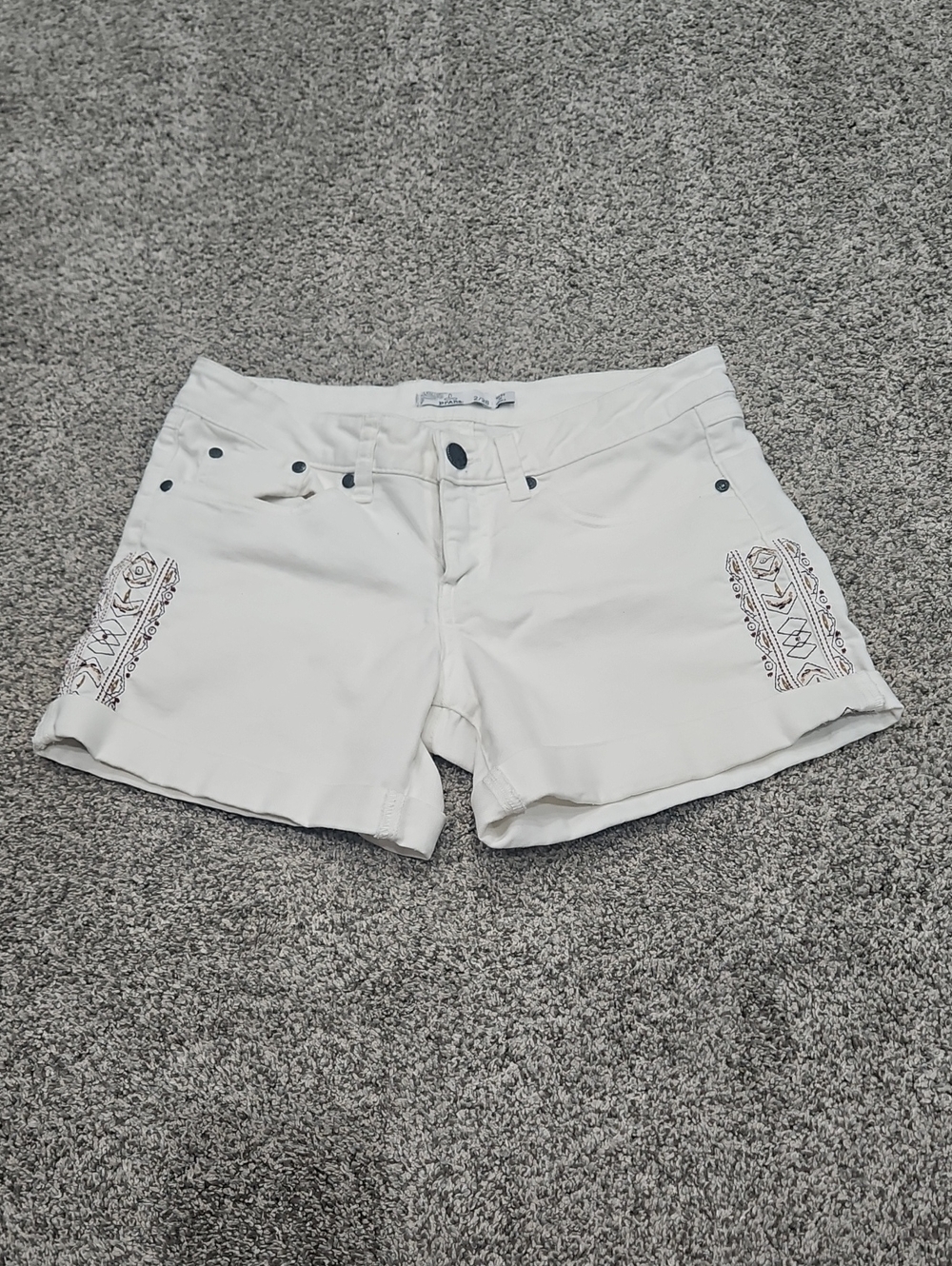 Prana White Embroidered Cotton-Blend Shorts